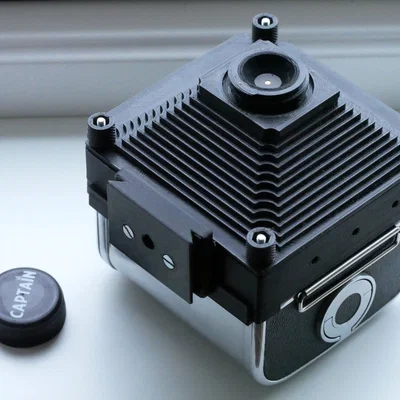 Ngàm gắn Magazine phim Hasselblad - Pinhole, giá đỡ màn mờ, ống kính Holga và ngàm Pentax 67