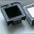 Ngàm gắn Magazine phim Hasselblad - Pinhole, giá đỡ màn mờ, ống kính Holga và ngàm Pentax 67 - Thumbnail 3