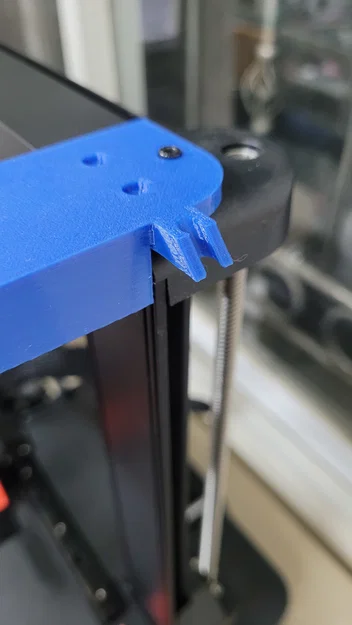 Thanh LED cho Ender 3 V3 KE tích hợp giá dẫn ống PTFE - Image 7