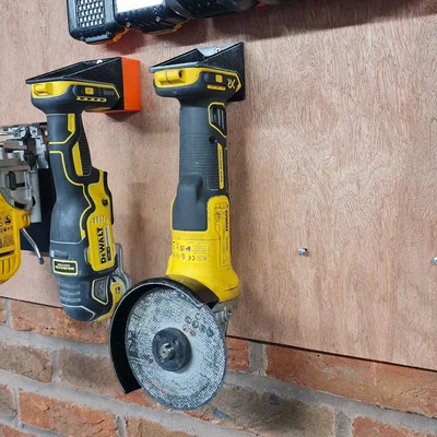 Giá treo dụng cụ Dewalt (Dewalt tool hanger)