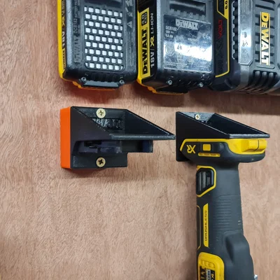 Giá treo dụng cụ Dewalt (Dewalt tool hanger)