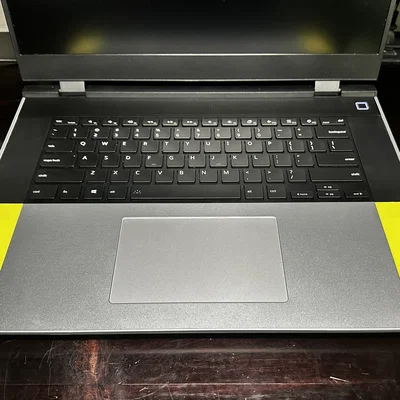 Miếng đệm bàn di chuột (Trackpad Spacer) cho Framework Laptop 16