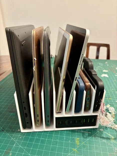 Trạm Sạc Thiết Bị (Device Charging Station) - Image 5