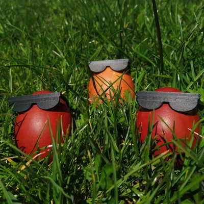 Kính mát siêu ngầu cho trứng Phục sinh - Phụ kiện trang trí 3D độc lạ