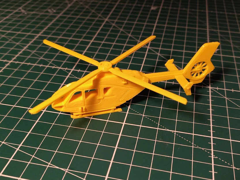 Mô hình Kit Card trực thăng Eurocopter EC135 / Airbus H135 - Image 1