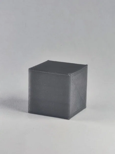 Khối lập phương 20mm (20mm Cube) - Công cụ chuẩn hiệu chuẩn máy in 3D - Image 1