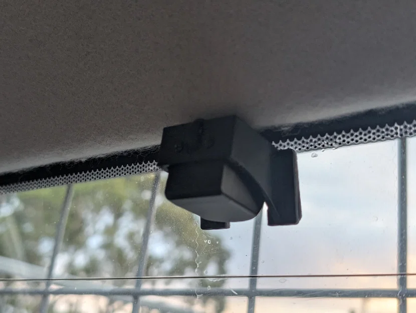 Giá đỡ camera lùi Redtiger F7N 4K cho cửa kính sau xe bán tải - Image 1