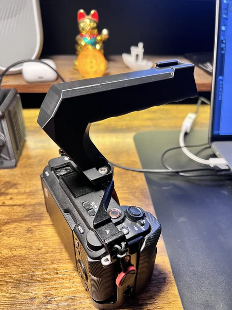 Tay cầm máy ảnh Smallrig tích hợp Hot-Shoe Adapter (Mẫu in 3D) - Image 1