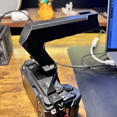 Tay cầm máy ảnh Smallrig tích hợp Hot-Shoe Adapter (Mẫu in 3D)