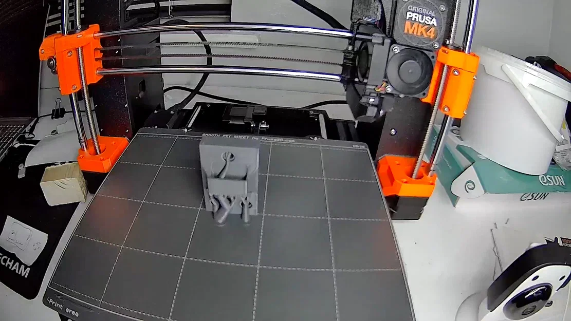 Giá treo súng bắn đinh Dewalt DCN660N in 3D gọn gàng, chắc chắn - Image 4