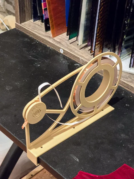 Dụng cụ dán băng keo đồng (Stained Glass Foiler) in 3D - Image 1