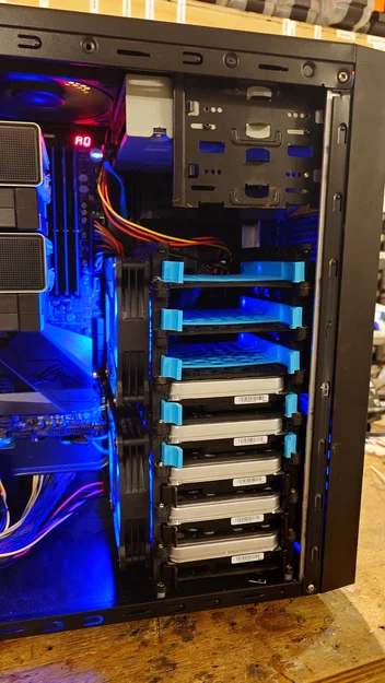 Khay ổ cứng 3.5" xếp chồng với ngăn kéo trượt - Image 1