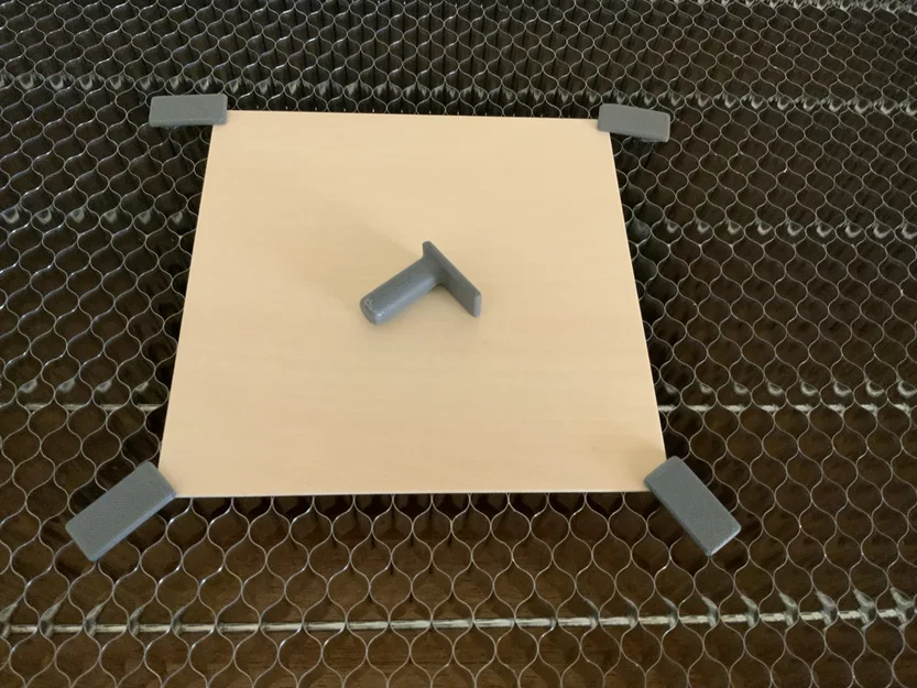 Chốt giữ vật liệu cho bàn cắt laser dạng tổ ong - Image 1