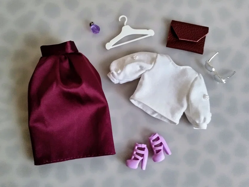 Giá Treo Quần Áo Búp Bê / Móc Treo Búp Bê - Image 2