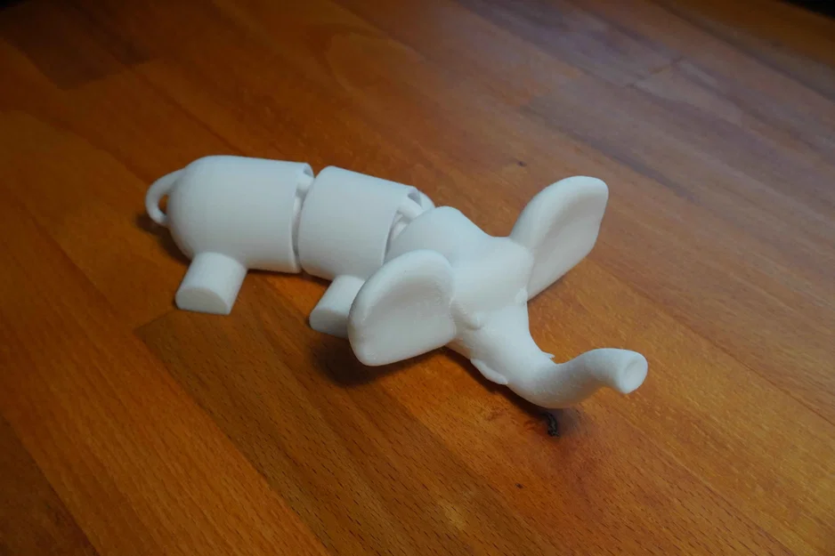 Mô hình chú voi cử động linh hoạt - Articulated Elephant - Image 1