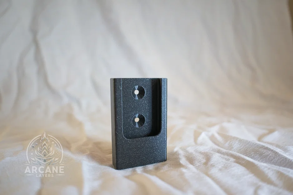 Giá đỡ Remote Apple TV thế hệ 4 gắn bàn hoặc tường - Image 4