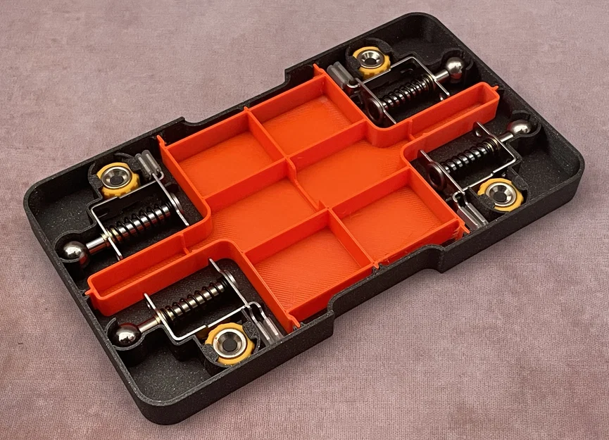 Khay Đựng Omnifixo M4.4 Closed Tray Insert - Image 1