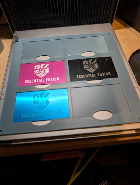 Khuôn đặt danh thiếp (Business Card Jig) cho xTool F1 Ultra / F2 Ultra - Image 1