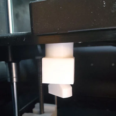 Công cụ hỗ trợ chỉnh bàn in Qidi Q1 Pro (Bed Screwdriver) tiện lợi