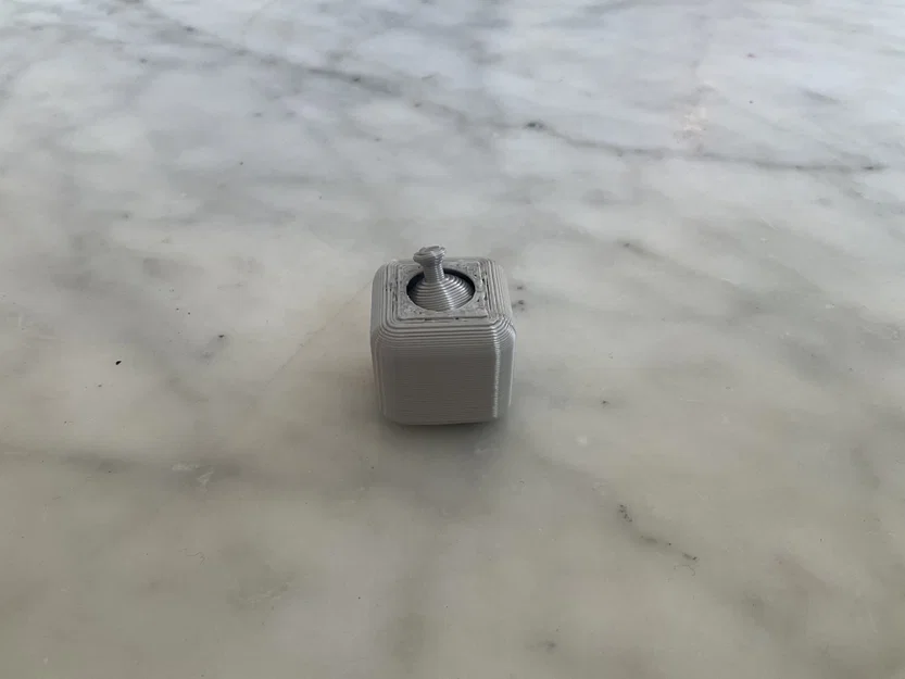 Khối Fidget Cube mini - Đồ chơi giảm stress in 3D dễ thương - Image 1
