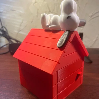 Hộp đựng bài MTG hình Snoopy / Nhà chó