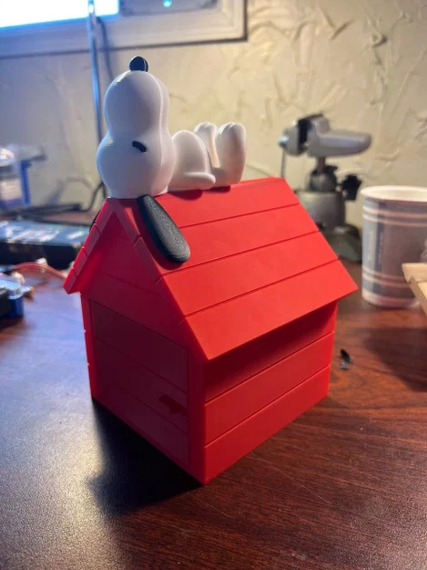 Hộp đựng bài MTG hình Snoopy / Nhà chó - Image 2
