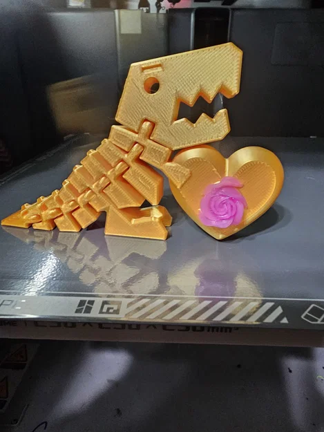 Mẫu in 3D Flexi Rex Valentine với trái tim và hoa hồng đáng yêu - Image 1