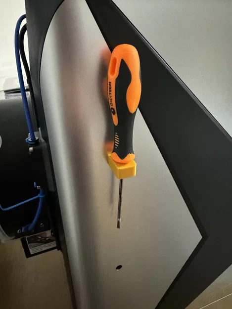 Giá đỡ dụng cụ gắn trên máy Qidi X-MAX 3 - Image 1