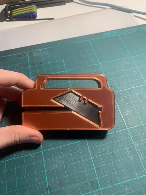 Dụng cụ cắt giấy gói quà V1/V2 - Image 1