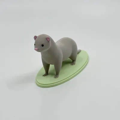 Mô hình chú chồn Ferret thực tế