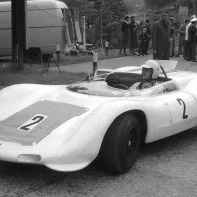 Mô hình 3D xe đua cổ điển LEGO Porsche 910 Bergspyder 1967