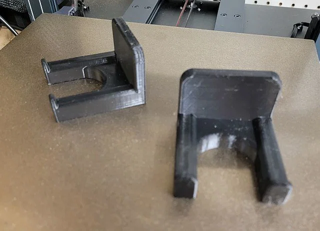 Giá treo máy khoan Dewalt hệ Peglock của Sy - Image 2