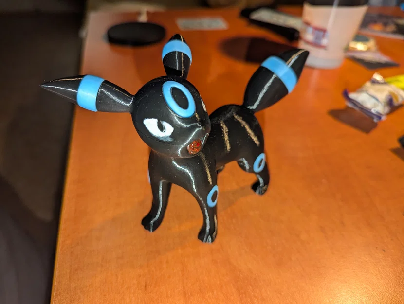 Mô hình Pokemon Umbreon phát sáng đã được chia nhỏ - Image 3