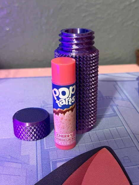 Ống đựng son dưỡng môi Pain Stimulation (Fidget) - Image 1