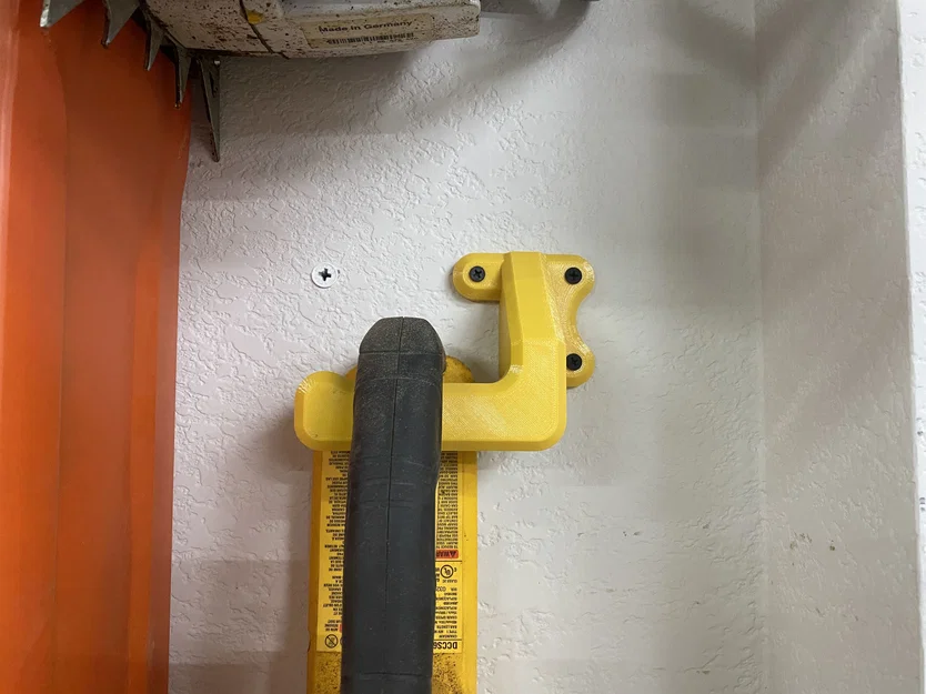 Giá treo tường cho máy cưa xích - Image 3