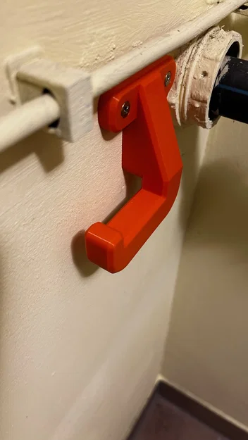 Giá treo tường cho máy cưa xích (STIHL 025) - Image 2