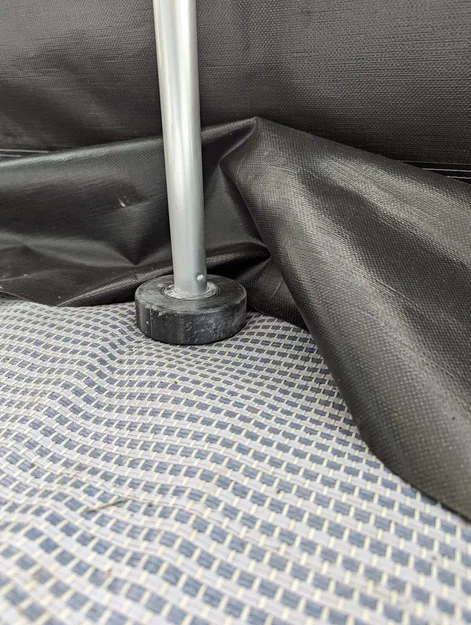 Nắp bảo vệ chân cọc dựng lều Wigo giúp chống rách thảm hiệu quả - Image 1