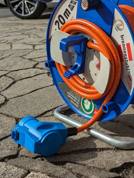 Giá treo đầu cắm CEE cho cuộn dây điện Brennenstuhl Garant - Image 4