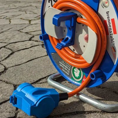 Giá treo đầu cắm CEE cho cuộn dây điện Brennenstuhl Garant