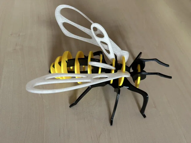 Bee Puzzle Kit: Mô hình lắp ráp chú ong 3D siêu dễ thương - Image 1