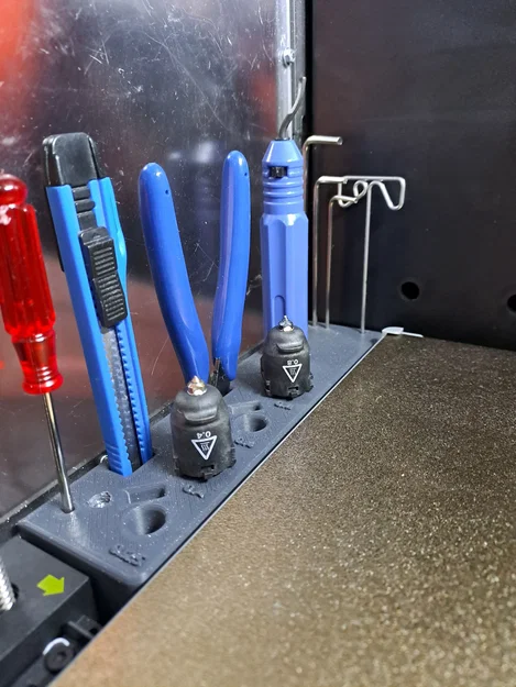 Khay gắn trong chứa dụng cụ và nozzle cho Flashforge Adventurer 5M - Image 1