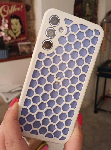 Ốp lưng họa tiết tổ ong Exagon cho Samsung Galaxy A34 - Image 1