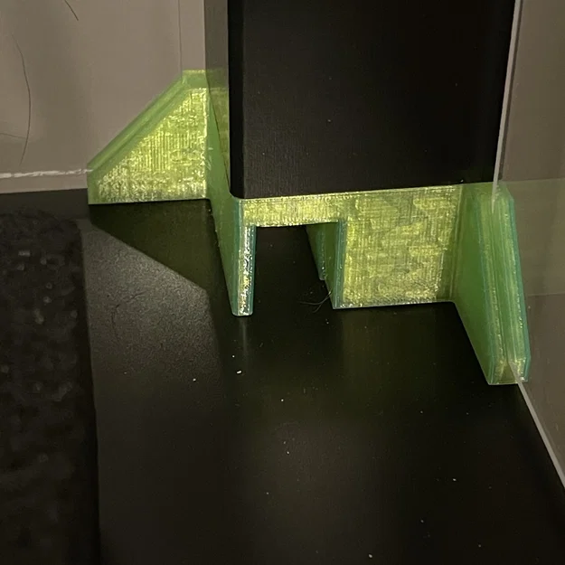 Góc sau có rãnh luồn dây cáp cho tủ Slack Lack - Image 1