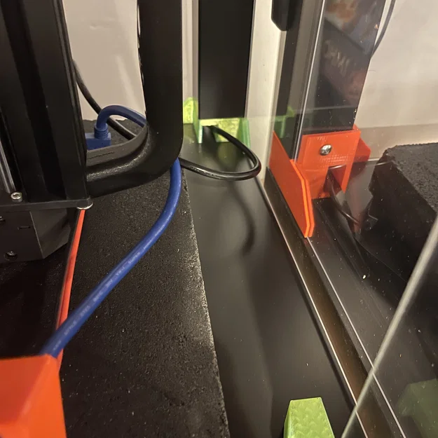 Góc sau có rãnh luồn dây cáp cho tủ Slack Lack - Image 2