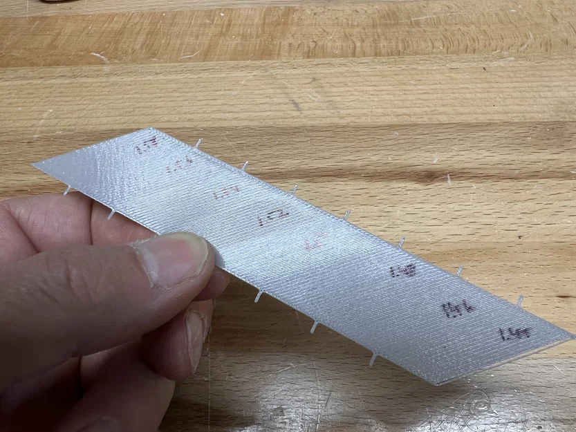 Thanh hiệu chuẩn (Calibration Strip) để cân chỉnh Live Z/Lớp in đầu tiên đơn giản - Image 1