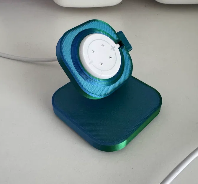 Đế sạc cho đồng hồ Fitbit Ace LTE - Image 1