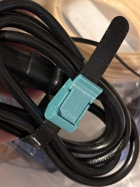 Bản cải tiến kẹp cho dây TPU - One-For-All Cable Strap - Image 2