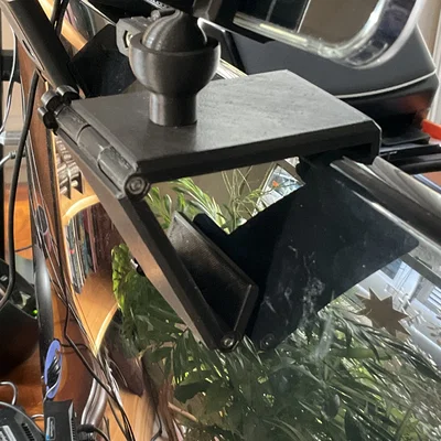Đế gắn iPhone cho tính năng Continuity Camera lên màn hình rời