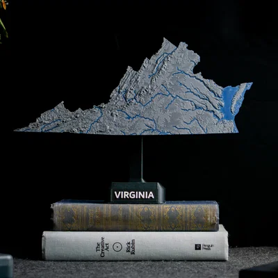 Bản đồ địa hình tiểu bang Virginia, Mỹ (VA) tích hợp sông ngòi in 3D