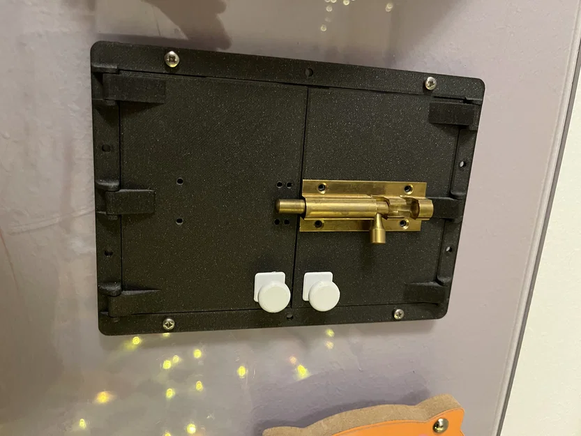 Khung ảnh cho bảng bận rộn (Busy board photo frame) - Image 1